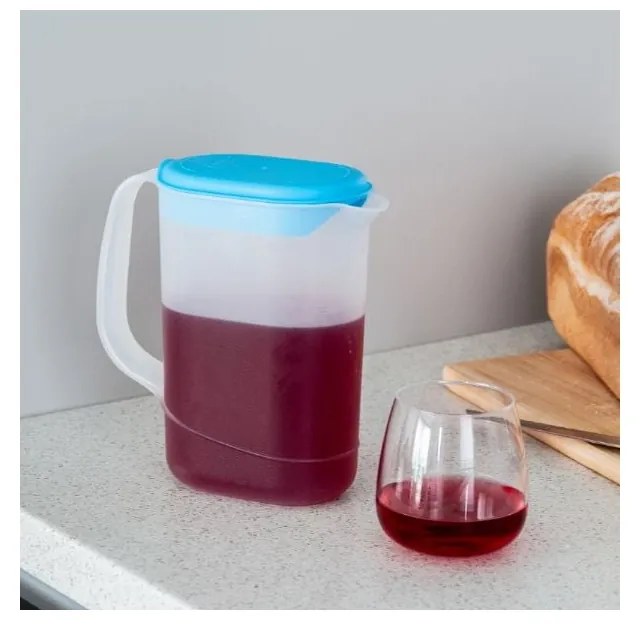 Džbán s vrchnákom Addis Seal Tight Fridge Jug, 1,5 l
