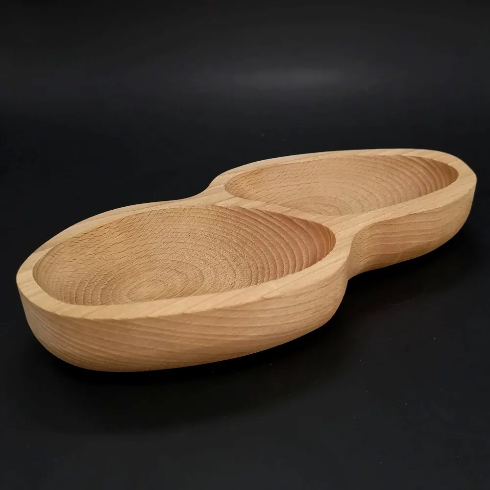 AMADEA Drevená miska v tvare arašidového orieška, oblé dno, masívne drevo, 28x13x4,5 cm