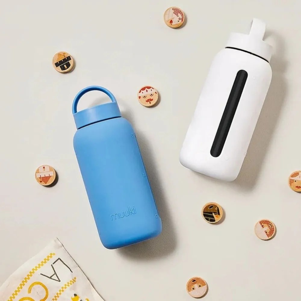 Biela cestovná fľaša 720 ml Nimbus Cloud – Muuki