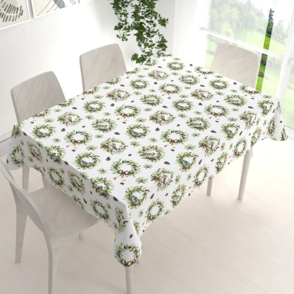 Biante Teflónový obdĺžnikový obrus TF-103 Vianočné vence s vtáčikmi na bielom 140x220 cm