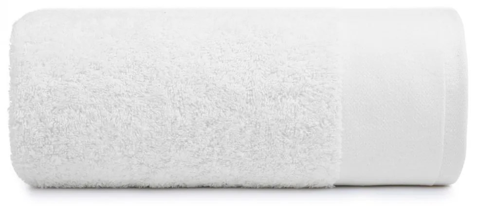 Hladký uterák JULITA v bielej farbe s jemným detailom na okraji Šírka: 50 cm | Dĺžka: 90 cm