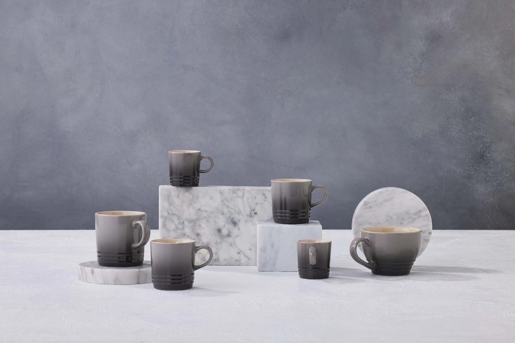 Hrnček Le Creuset 400 ml tmavo modrá