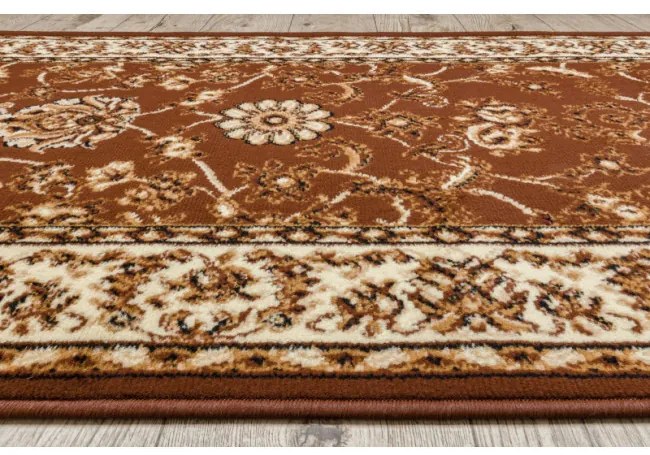 Behúň BCF MORAD Klasik hnedý - Výpredaj