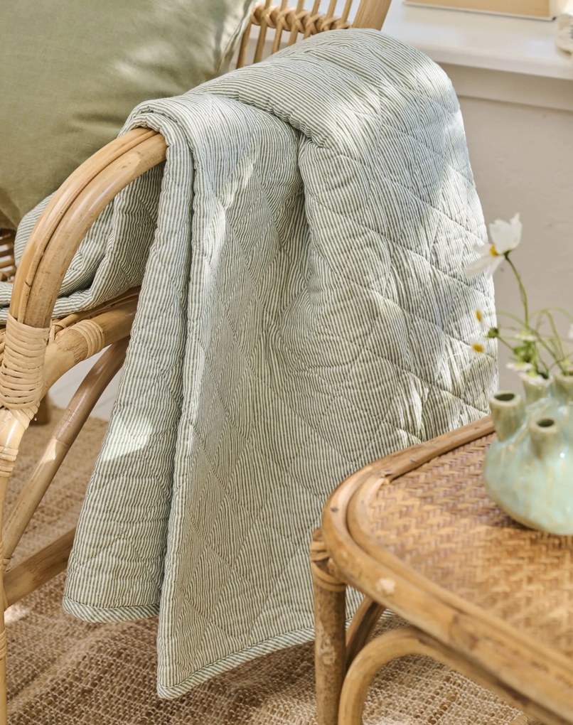 Ib Laursen Prešívaný prehoz Dusty Green Stripes 130 × 180 cm