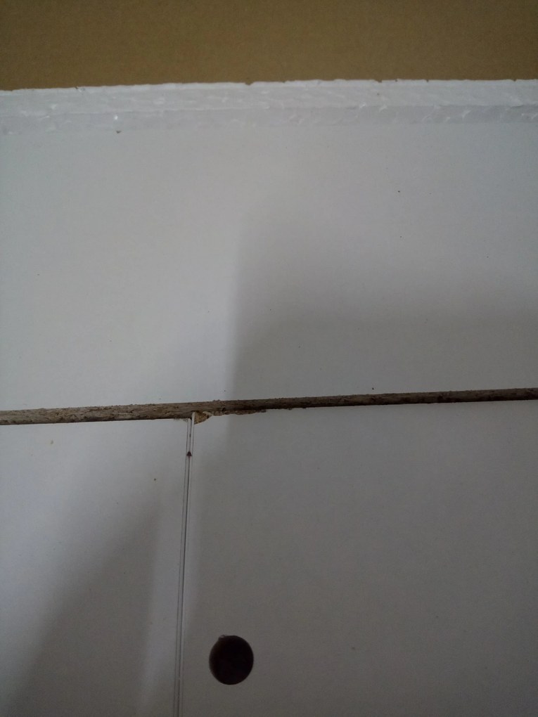 AKCIA Biely jedálenský stôl s doskou v dekore dub sonoma MADO 120x80 II. akosť