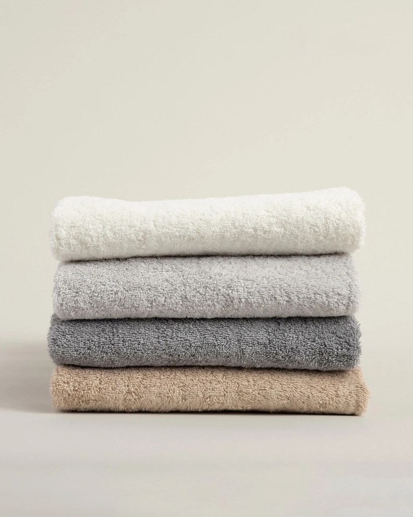 Uterák Essence 70x140 cm warm beige