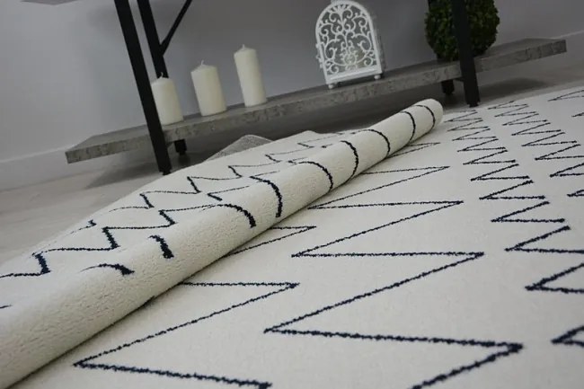 Koberec SENSE Micro 81249 Cik Cak ETNO biely/nebeský