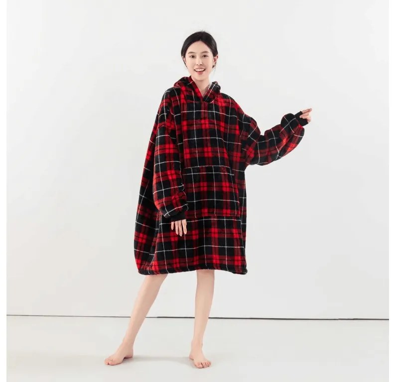 Baránková mikinová deka s rukávmi a kapucňou ALBURY, červená