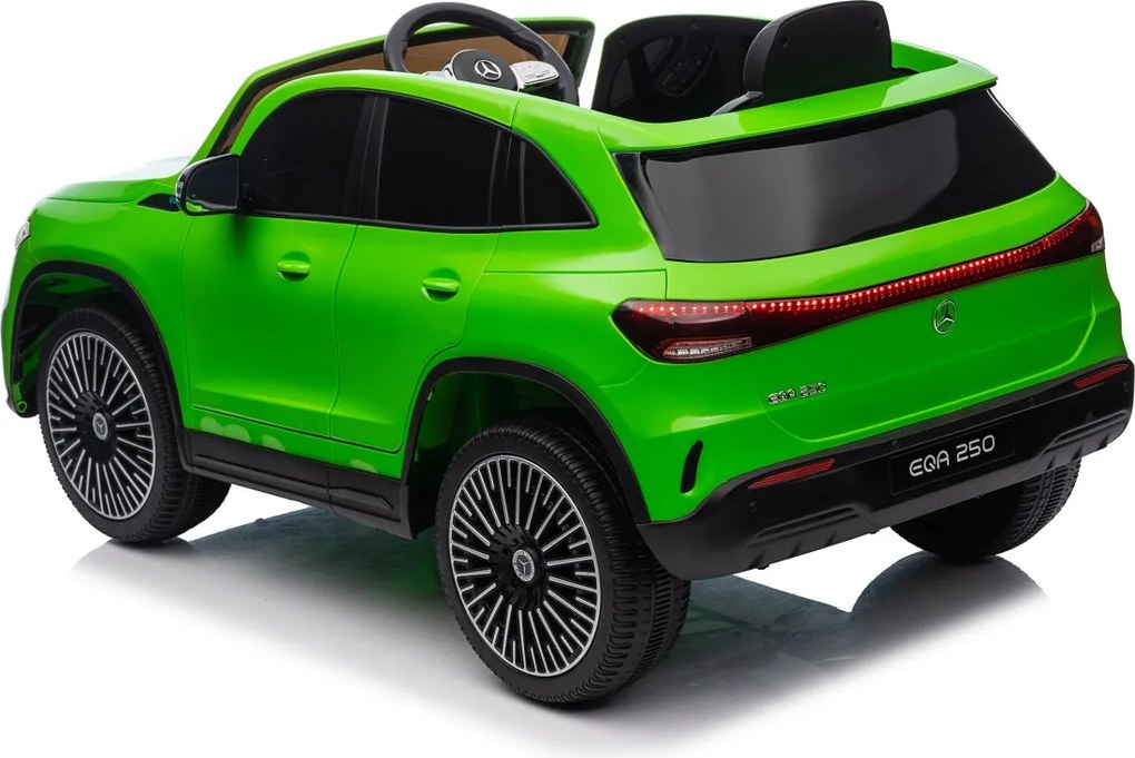 Ramiz Vozidlo Mercedes Benz EQA 250 Zelená