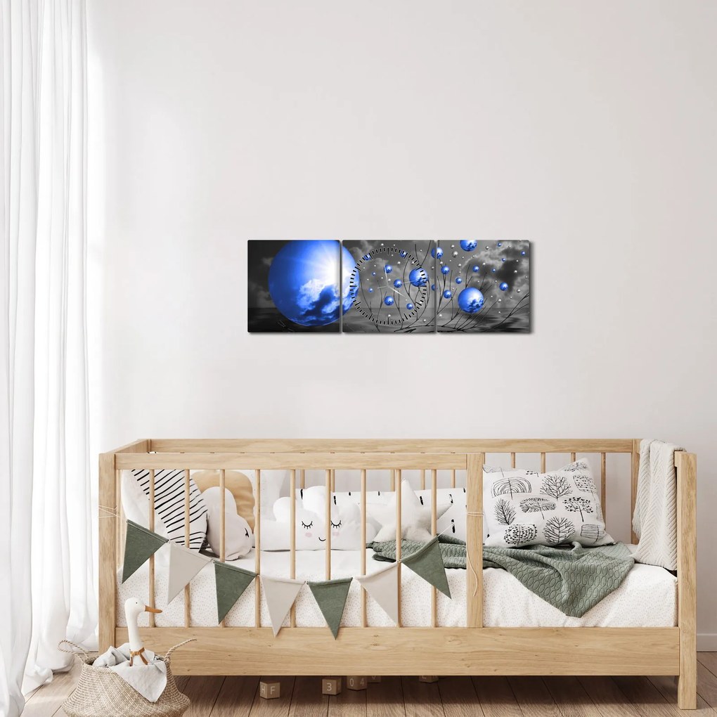 Obraz tmavo modrých gulí (s hodinami) (90x30 cm)
