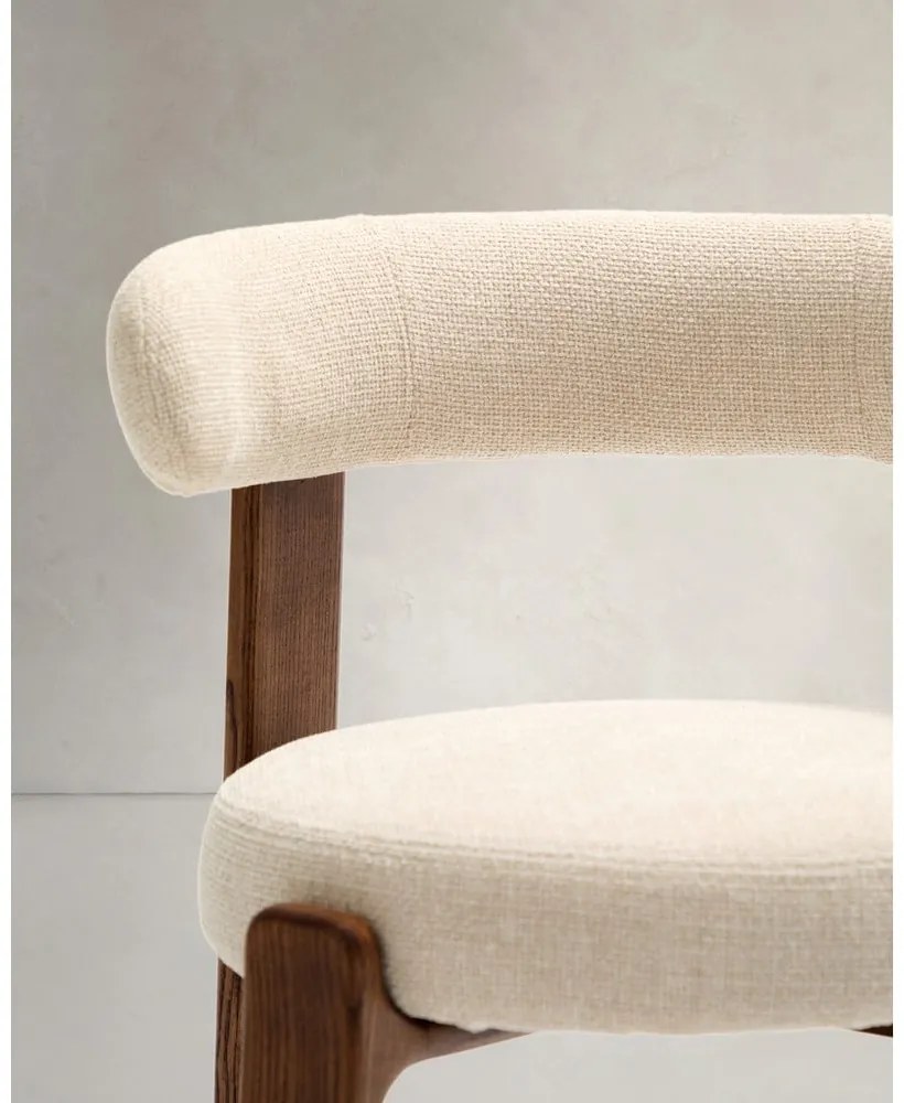 Hnedá/béžová jedálenská stolička z jaseňového dreva Granite – Kave Home