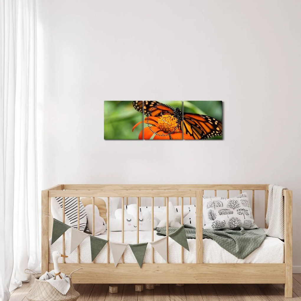 Obraz motýľa na kvetine (s hodinami) (90x30 cm)