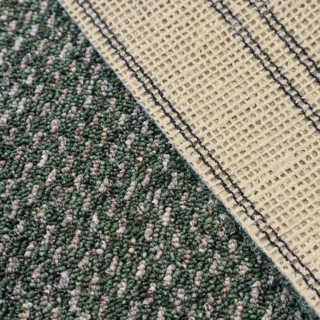 Metrážny koberec Rubin 2146 green, na mieru, šíře 4m, zelená, ab (mriežka), chodba / predsieň, Timzo