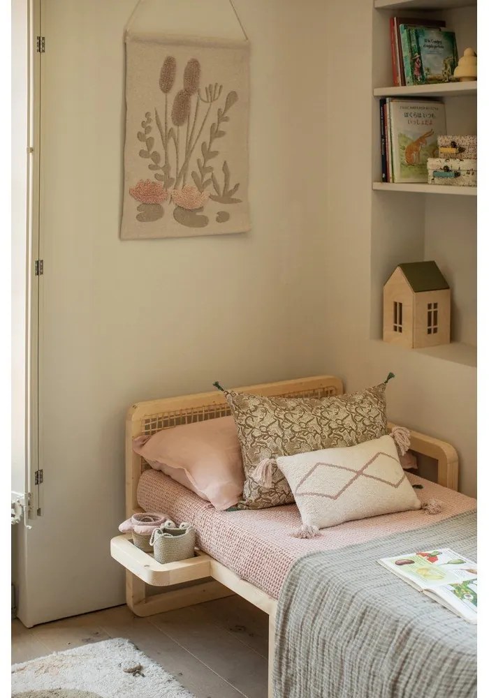 Detská tapiséria Magic Pond – Lorena Canals