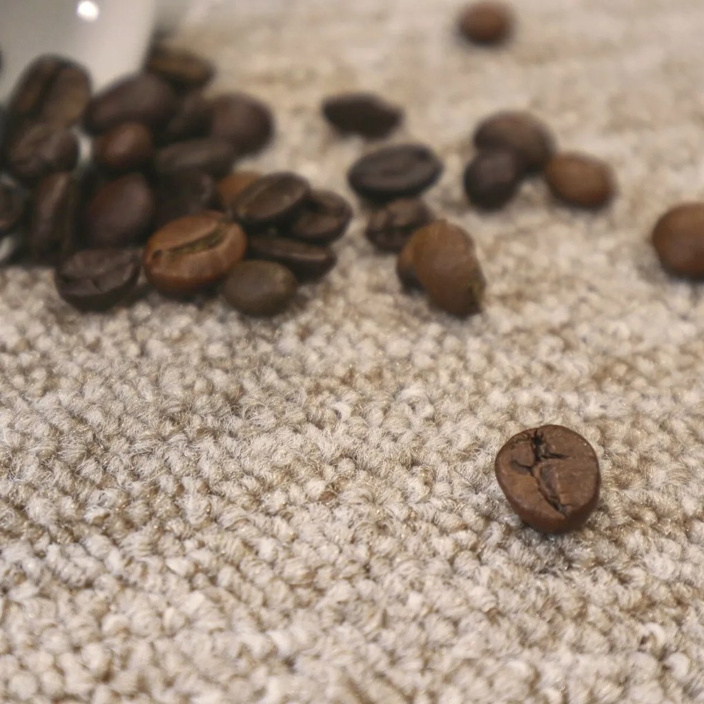 Betap, Koberec metráž Rambo - Bet 70, na mieru, šíře 3m,4m,5m, béžová, ab (mriežka), kuchyňa