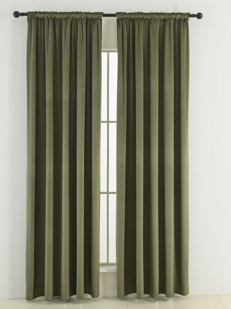 Zamatové zatemňovacie závesy Cesar olivové - 140 x 180 cm (2ks) - riasiaca stuha