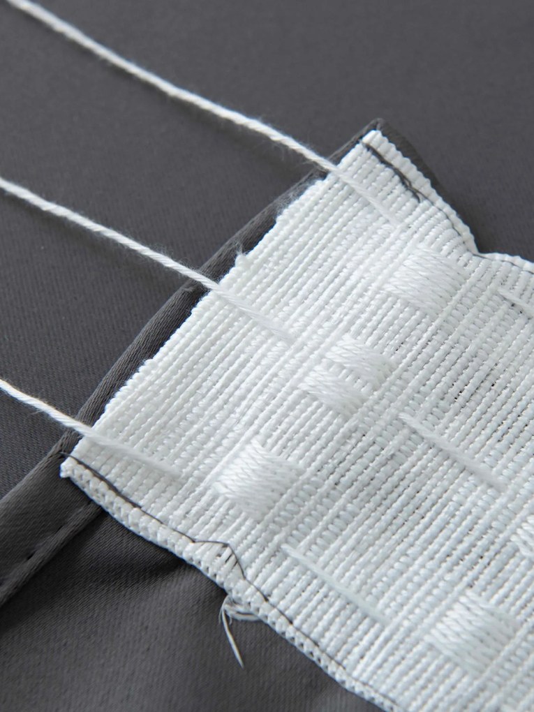 Blackout závesy Elias sivá – 140 × 280 cm (2 ks) - riasiaca stuha