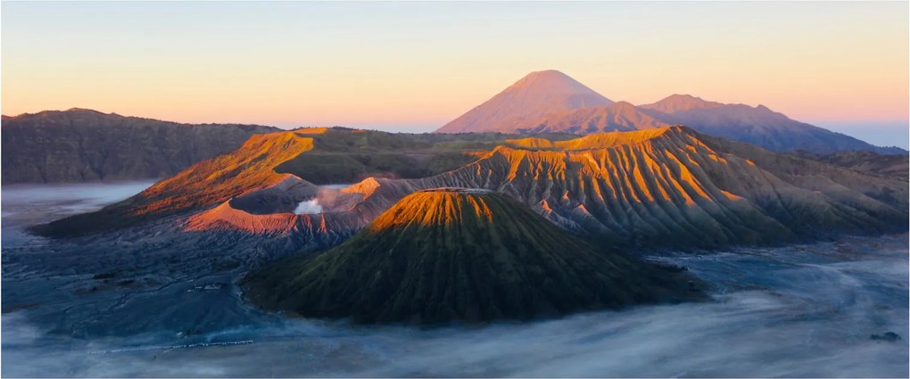 Obraz hory Bromo v Indonézii (120x50 cm)