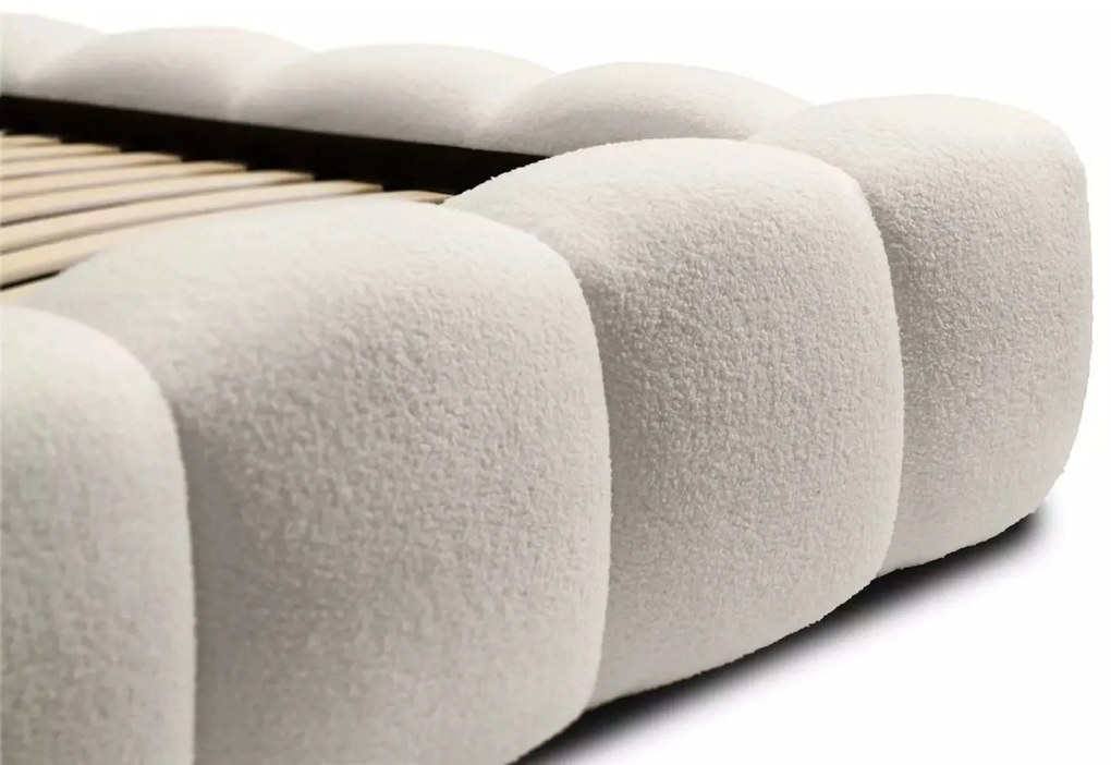 ČALÚNENÁ POSTEĽ ASHLEY 200x200 QUELLE 03 BÉŽOVÁ