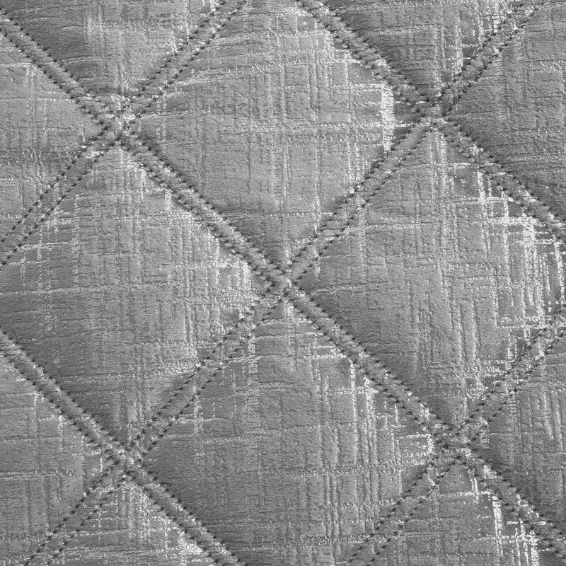 Dekorstudio Zamatový prehoz na posteľ BLINK 6 v striebornej farbe Rozmer prehozu (šírka x dĺžka): 200x220cm