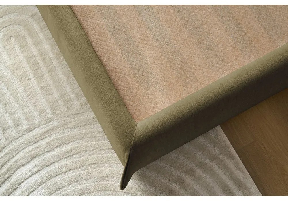 Tmavozelená čalúnená dvojlôžková posteľ s úložným priestorom s roštom 160x200 cm Clothilde – Bobochic Paris