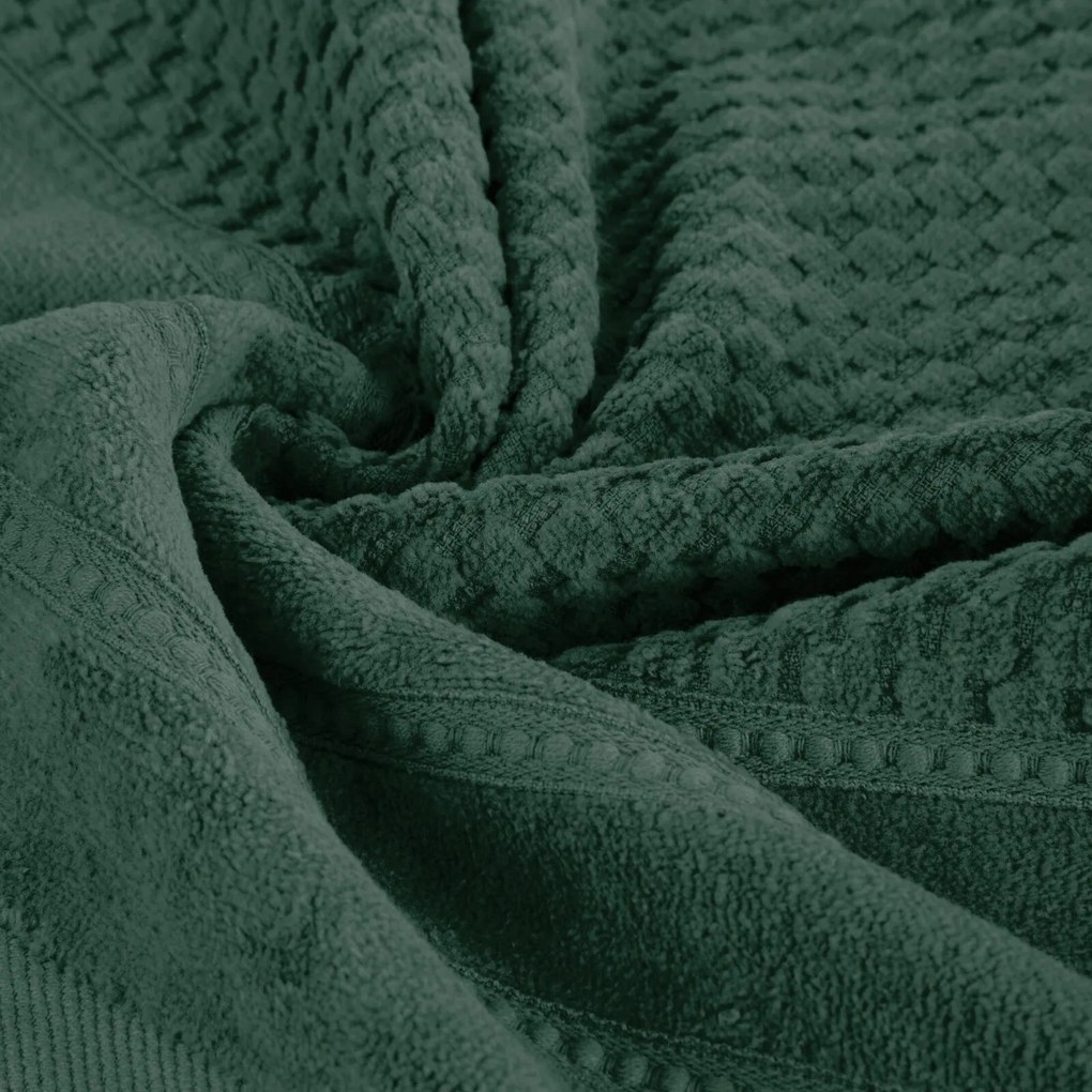 BAVLNENÝ UTERÁK ADORE 70X140 CM ZELENÁ