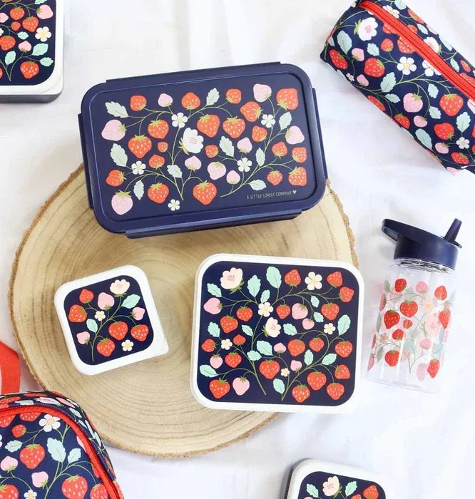 Fľaša na pitie: Jahody