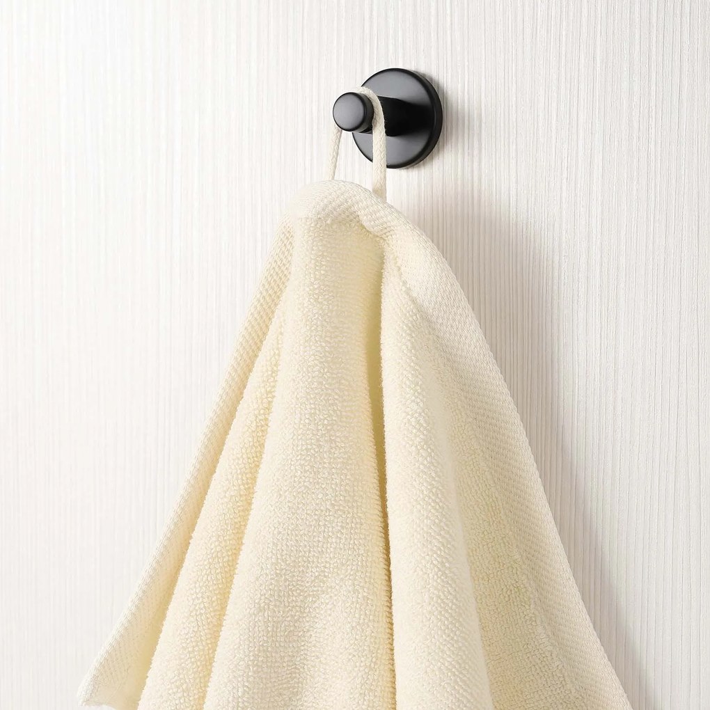 Goldea bavlnený froté uterák / osuška soft bez bordúry – smotanový 70 x 140 cm