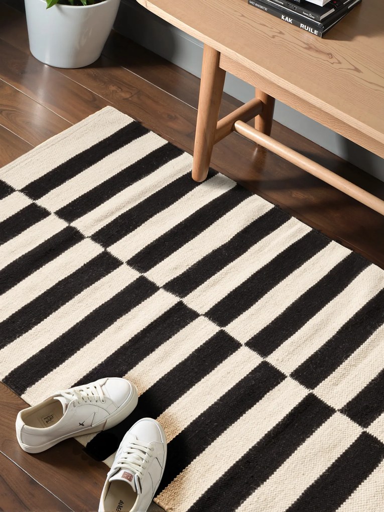 Hanse Home, Behúň Vika 106207 Black White, 80x200, čiernobiela, obývacia izba