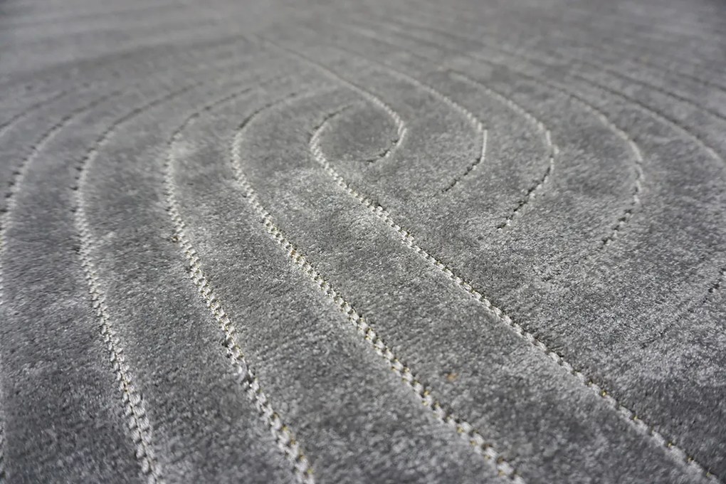 Koberec Zen Garden 2403 GREY – sivý s abstraktným vzorom Rozmer: 200x290 cm