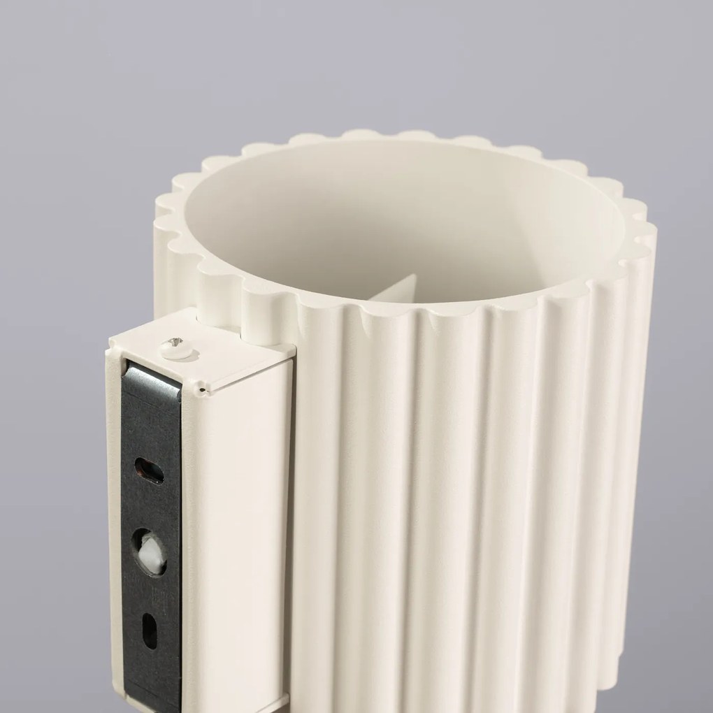 Nástenné svietidlo Aura, 1x béžové hliníkové tienidlo