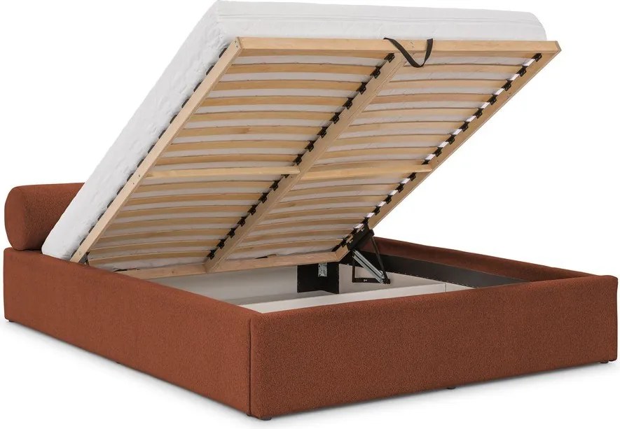 Čalúnená dvojlôžková posteľ s úložným priestorom s roštom 200x200 cm v terakotovej farbe Cille – Ropez