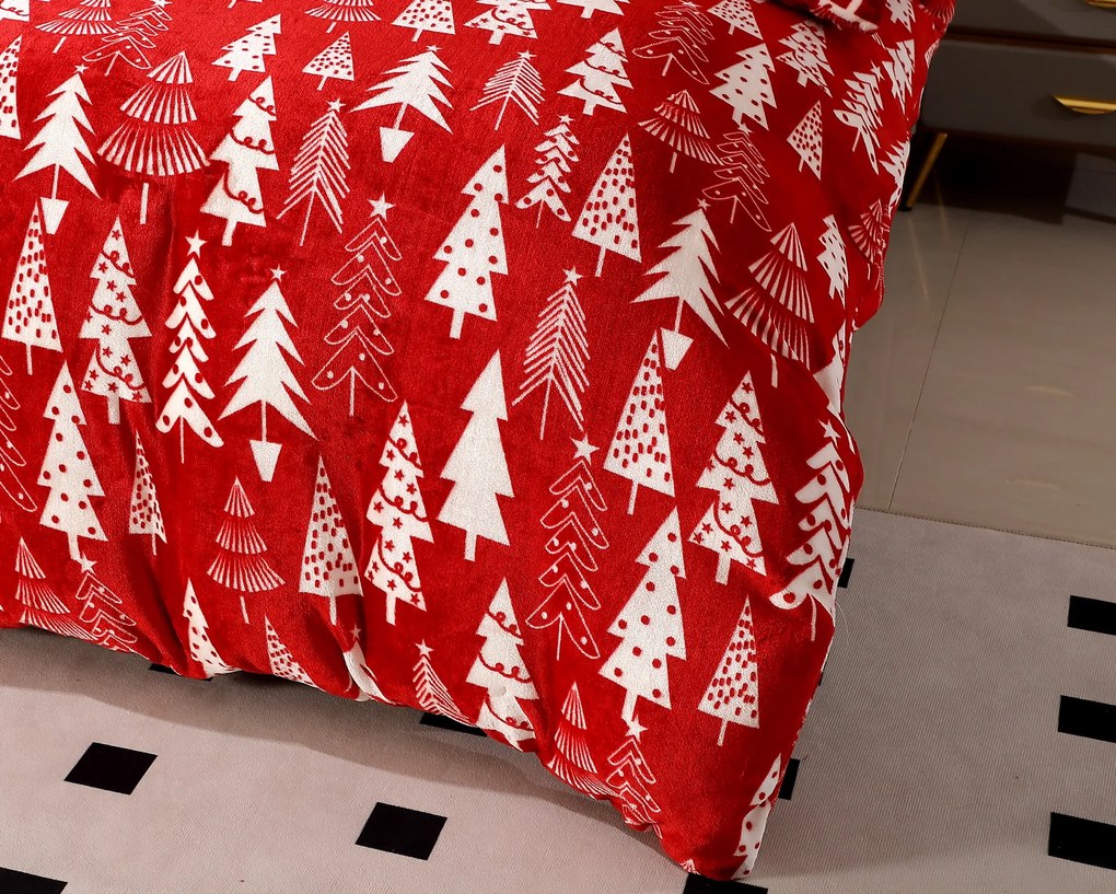 Obliečky mikroplyš CHRISTMAS TREES červené Rozmer obliečok: 70 x 90 cm | 140 x 220 cm
