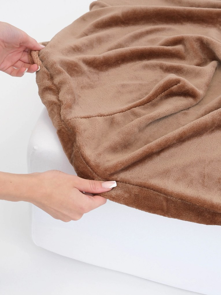 Plachta mikroplyš Deluxe 160 x 200 cm - mocha mousse