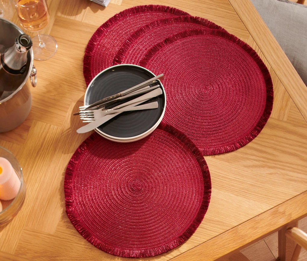 Prestieranie, 4 ks, červené