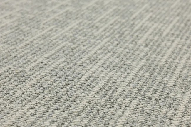 Metrážny koberec Linen 920 sivý
