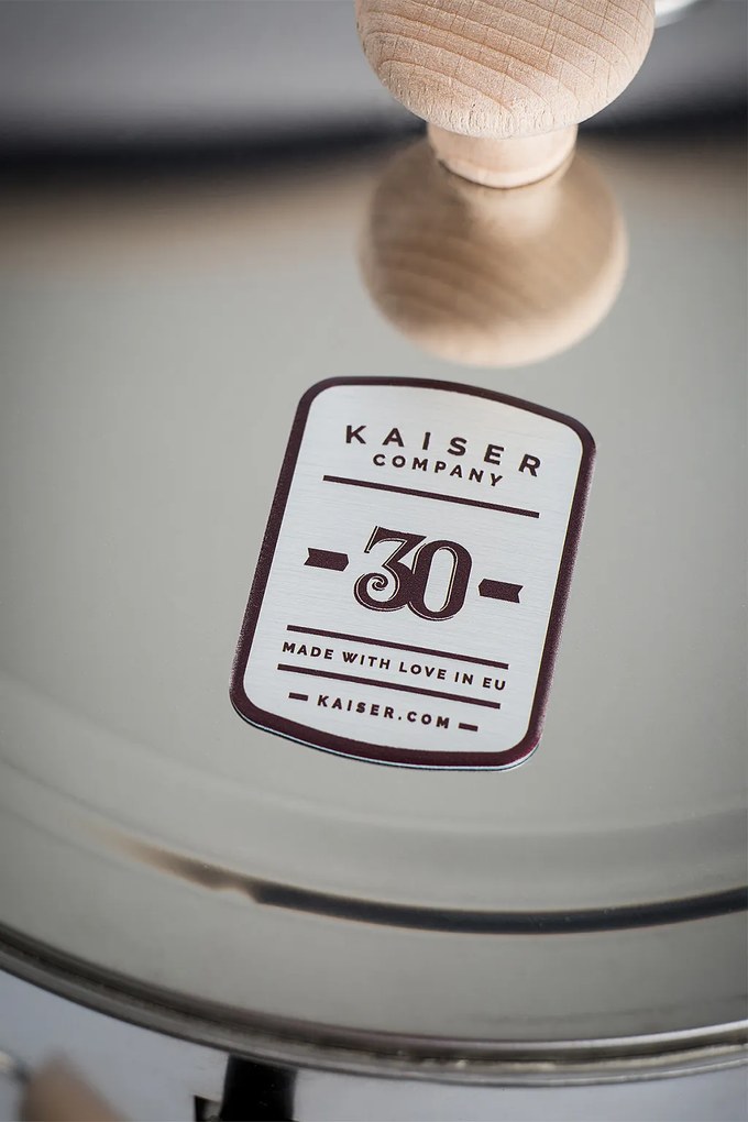 KAISER - TRIDSIATKA, rybárska udiareň, nerez