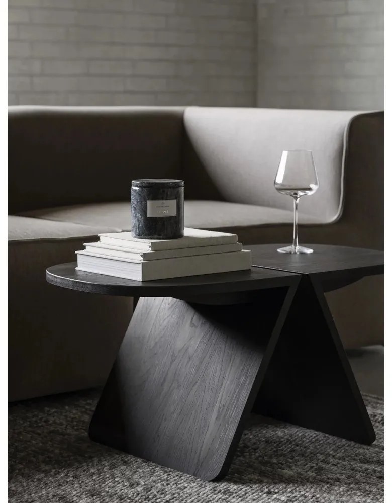 Čierny konferenčný stolík z dubového dreva 43x80 cm Avio – Blomus
