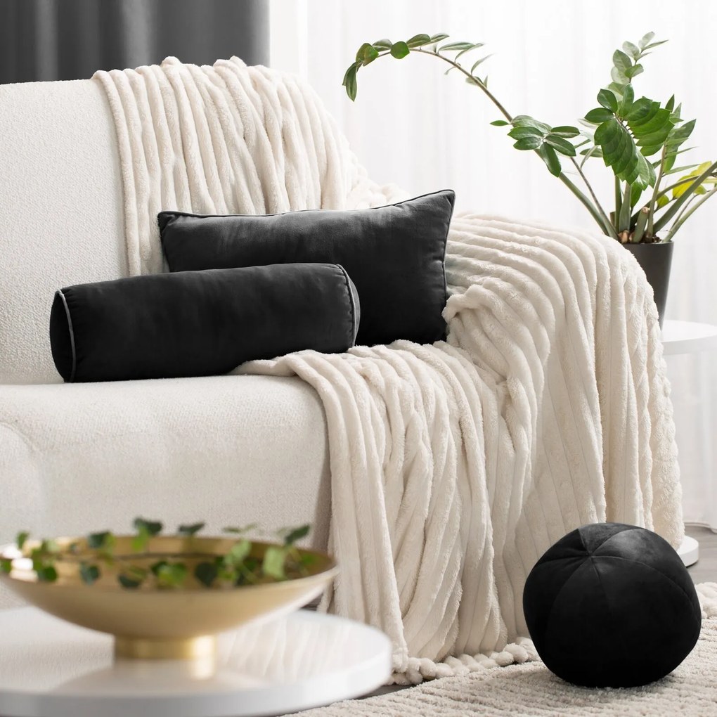 DEKORAČNÝ VANKÚŠ GAJA5 15X45 CM MEDOVÁ