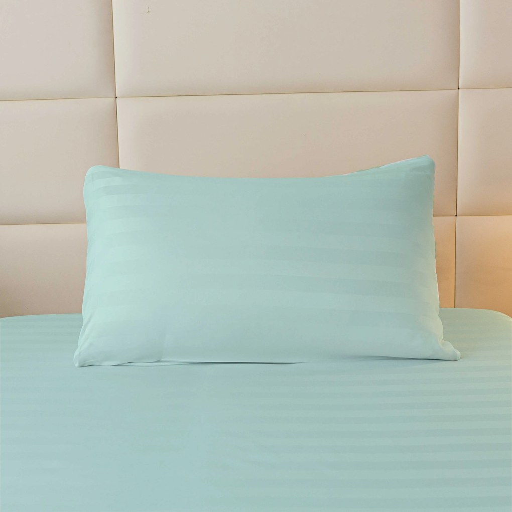 Hotelová plachta z mikrovlákna 140x240 cm a obliečka na vankúš 50x70 cm JASMINE, mentolová Typ zapínania: Zips