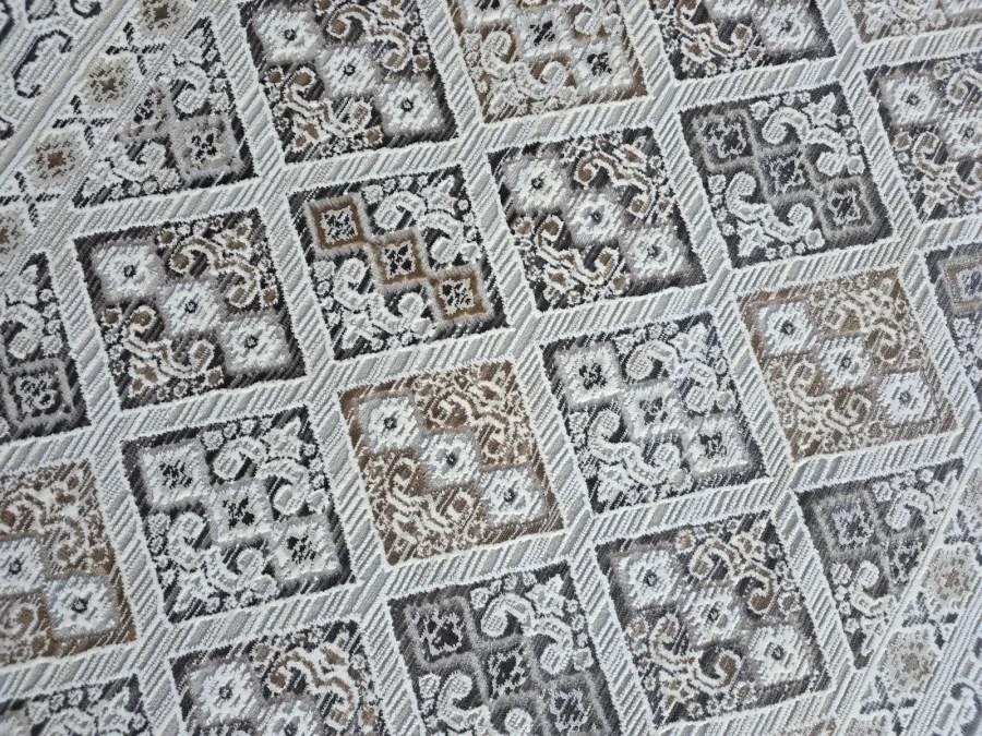 DC Koberec Exclusive 461 tmavá vizion zlatá Rozmer: 240×330 cm