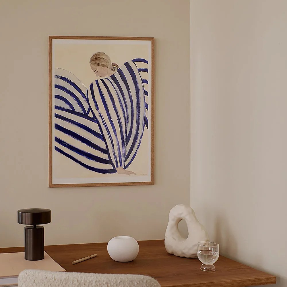 The Poster Club Plagát Blue Stripe At Concorde by Sofia Lind 30x40 cm