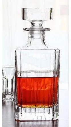 RCR TIMELESS KARAFA NA WHISKY 750ML
