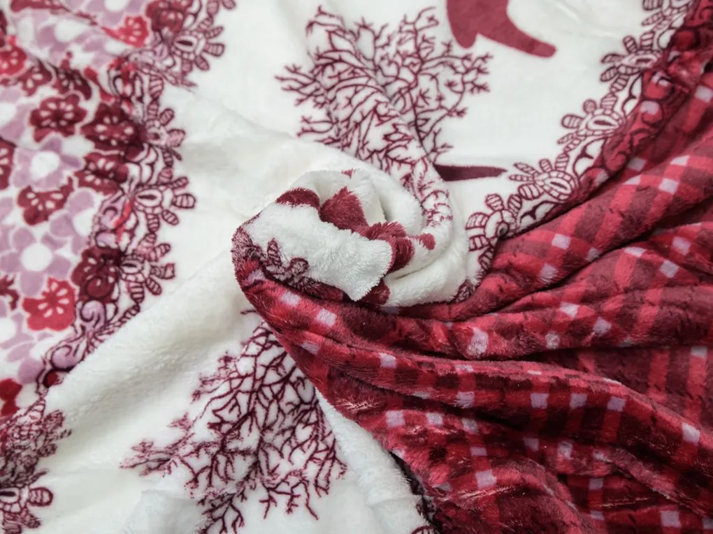 Mikroplyšové obliečky Vianoční sobi vínové