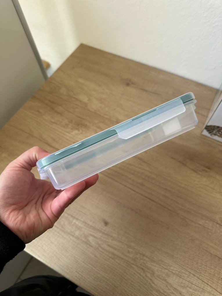 Orion 2. akosť - Plastová dóza na potraviny Lock & Lock UROVNEJTO - 1,07 L