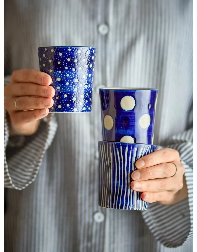 Tmavomodré šálky v súprave 3 ks na espresso z kameniny 190 ml Minoa – Bloomingville