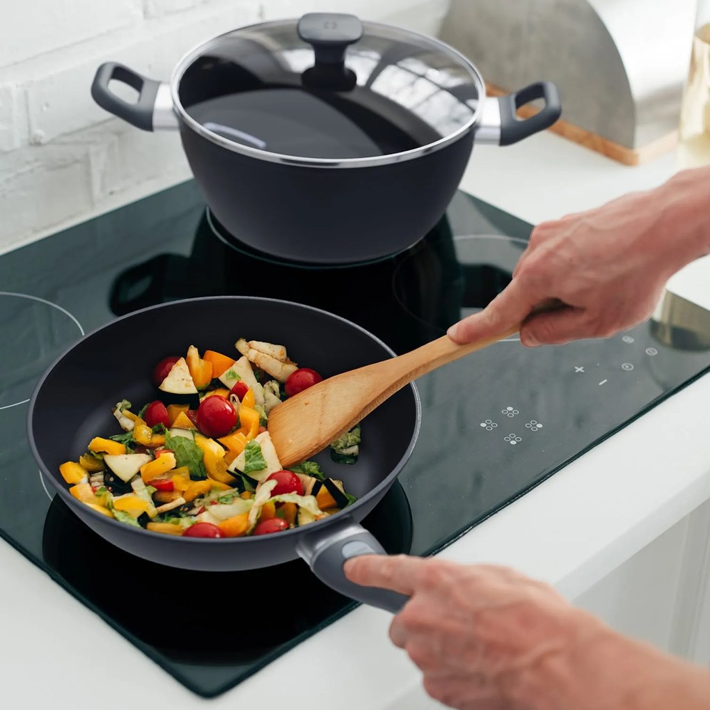 Klarstein Noto Endurance, set panvíc, kovaný hliník, 3 veľkosti, 2 plstené chrániče