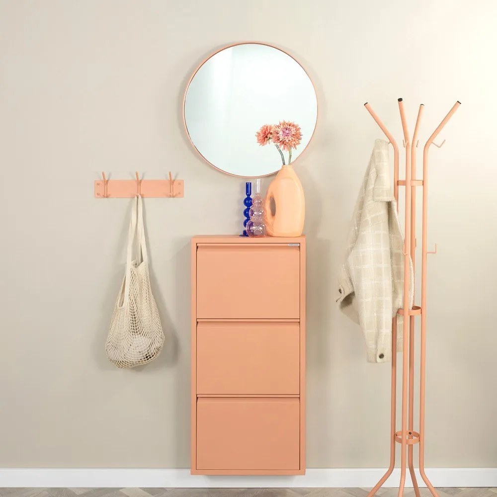 Kovový nástenný vešiak v lososovej farbe 40 cm Fusion – Spinder Design