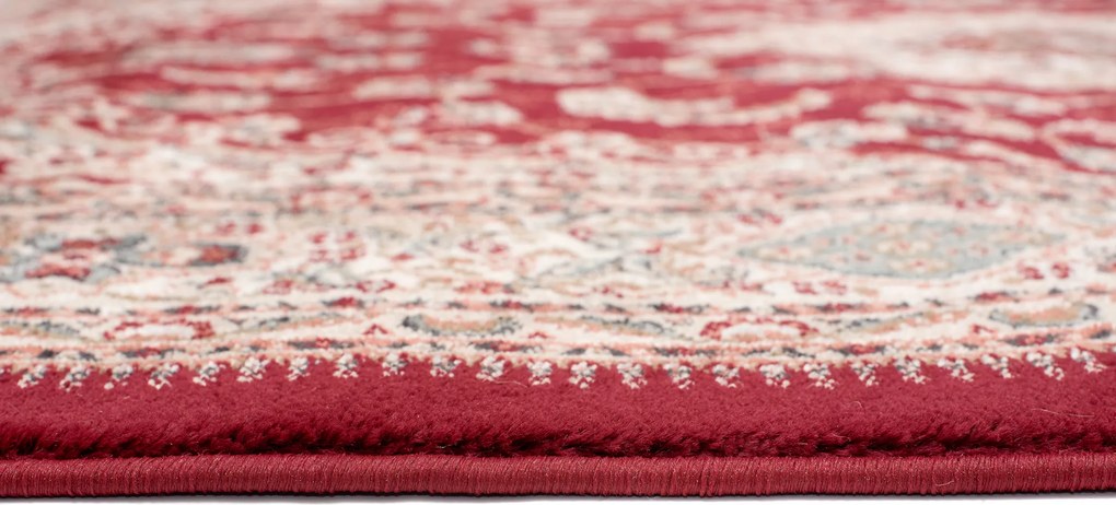 Koberec Dubai BIL 6956A – červený obdĺžnikový koberec z polypropylénu Rozmer: 80x150 cm