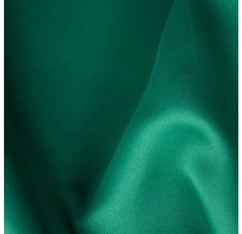 DECOREUM Jednofarebný zatemňovací záves s páskou na stropné koľajnice 140 cm x 300 cm grafitová 100 % polyester Rozmer varianty: 140 cm x 300 cm, Farba varianty: Purpurová 104836